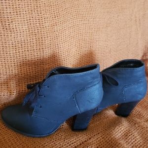 Black chunk lace up heel booties